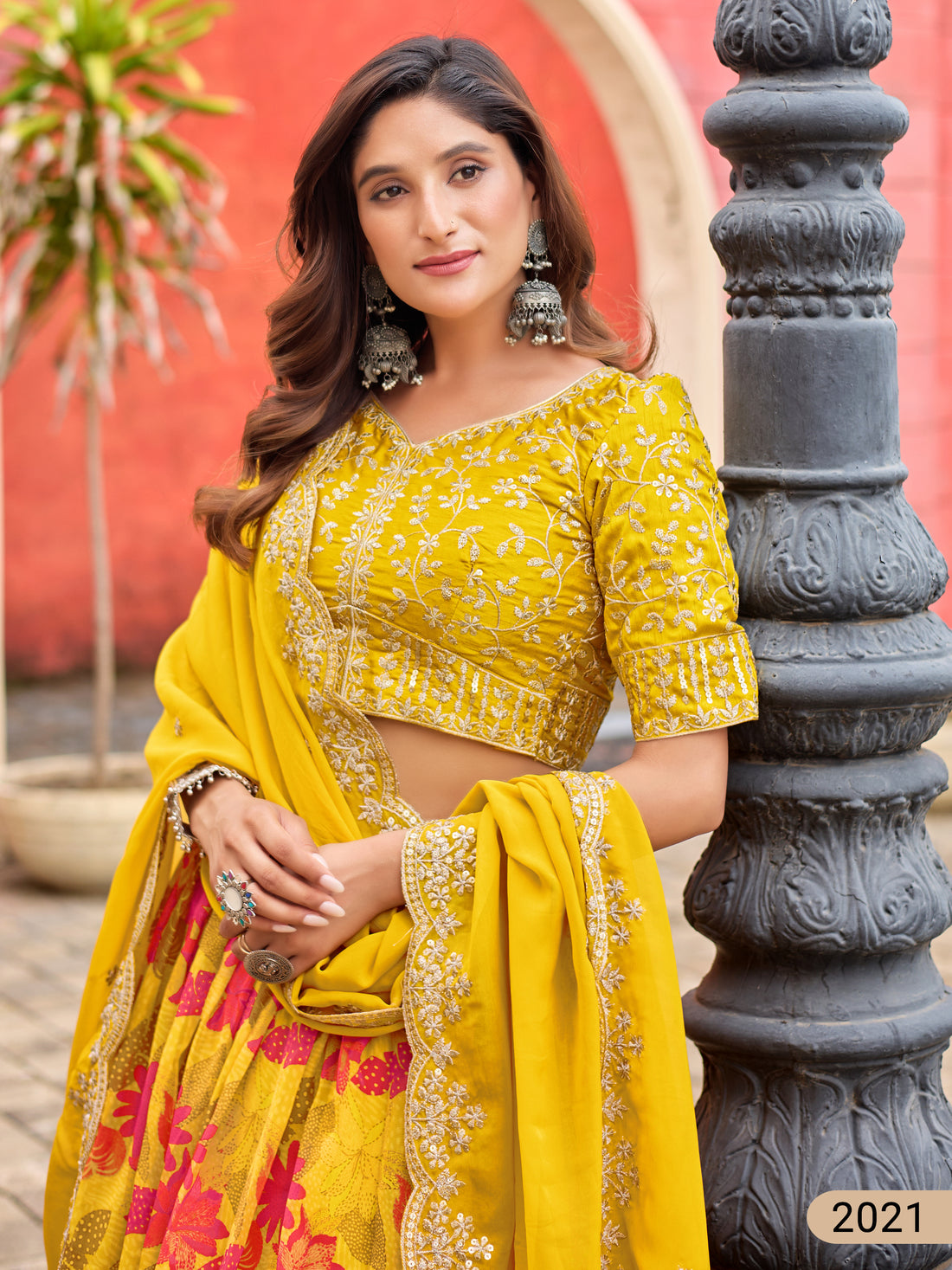 Pakistani Style Bollywood Festive Wear Floral Lehenga Choli with Dupatta Mehndi Party Dress