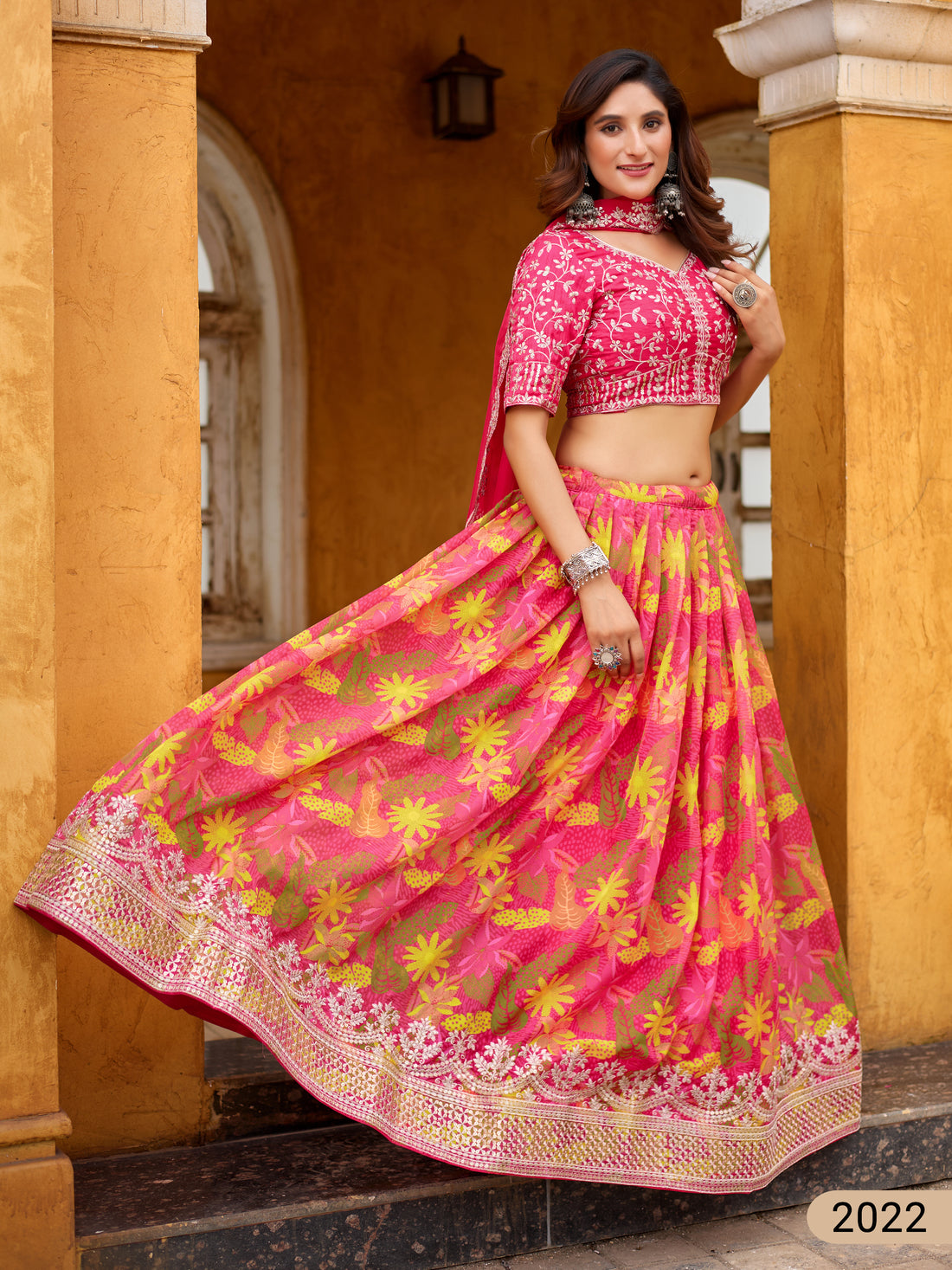 Pakistani Style Bollywood Festive Wear Floral Lehenga Choli with Dupatta Mehndi Party Dress