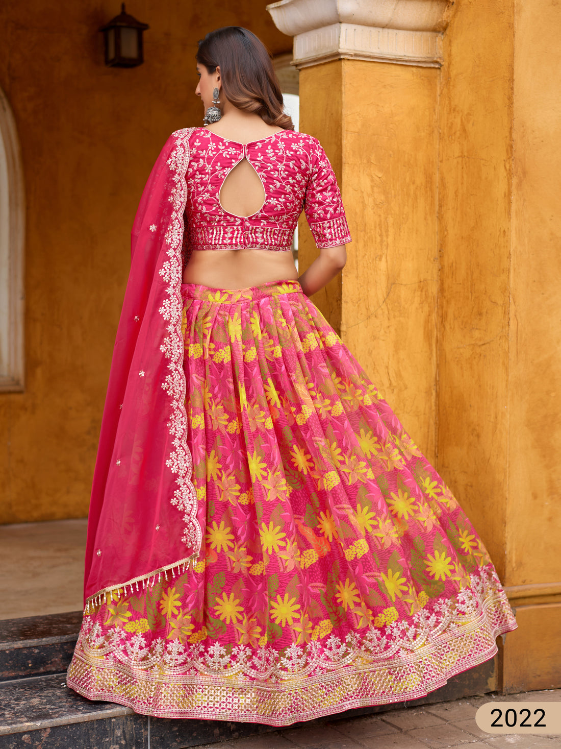 Pakistani Style Bollywood Festive Wear Floral Lehenga Choli with Dupatta Mehndi Party Dress