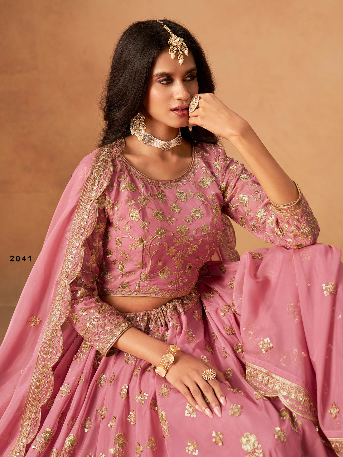 Elegant Embroidered Lehenga Choli with Dupatta – Wedding Reception & Festive Wear Outfit