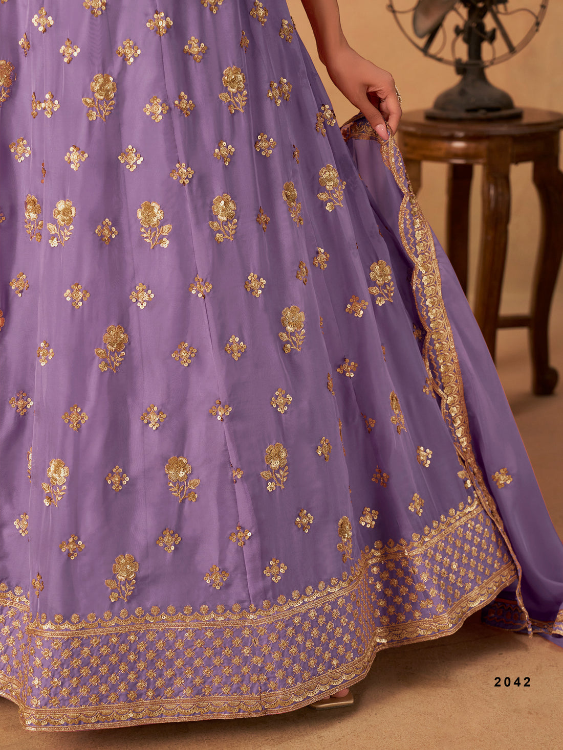 Elegant Embroidered Lehenga Choli with Dupatta – Wedding Reception & Festive Wear Outfit