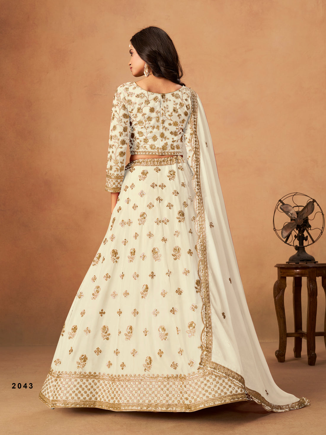 Elegant Embroidered Lehenga Choli with Dupatta – Wedding Reception & Festive Wear Outfit