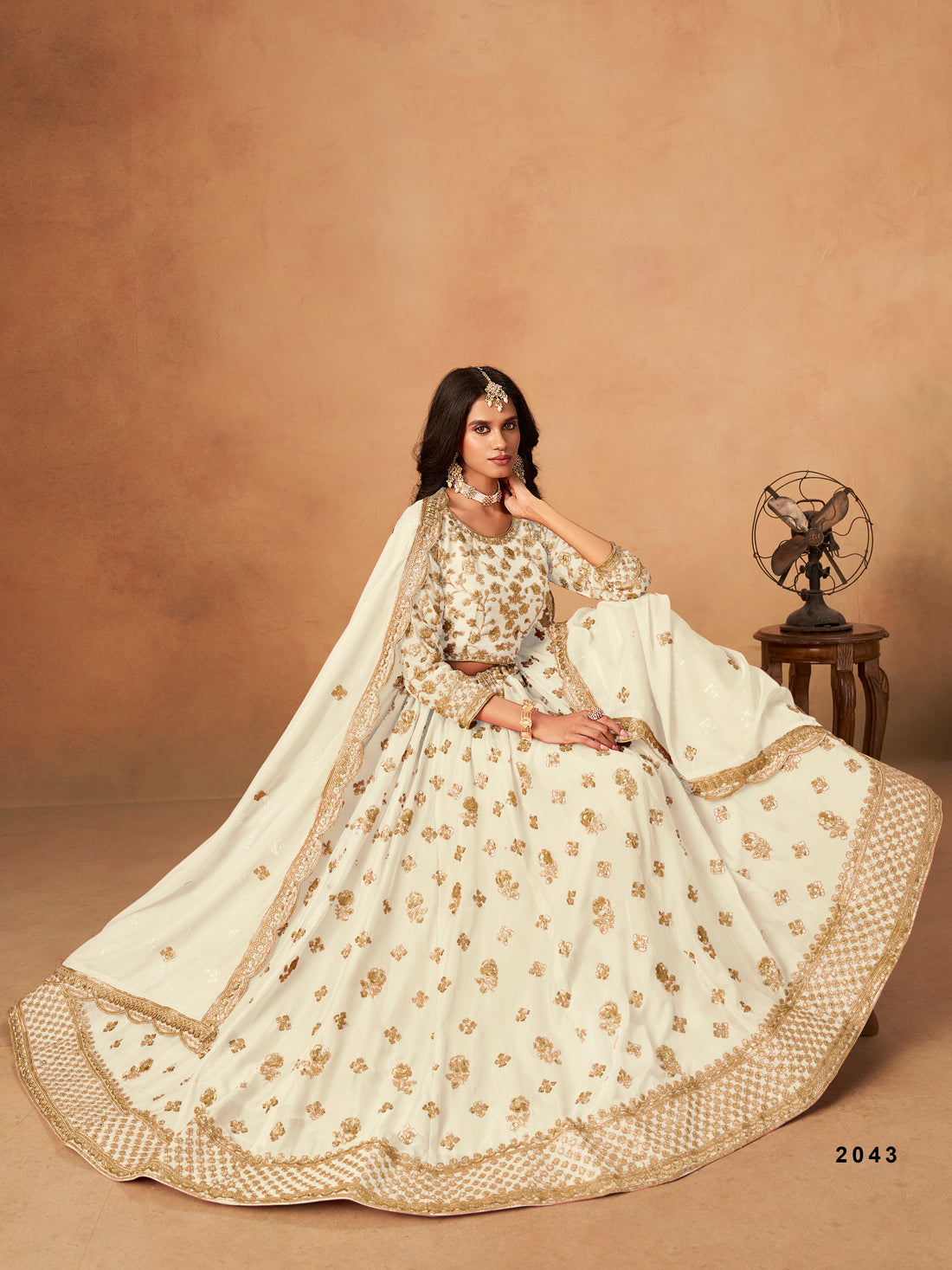 Elegant Embroidered Lehenga Choli with Dupatta – Wedding Reception & Festive Wear Outfit