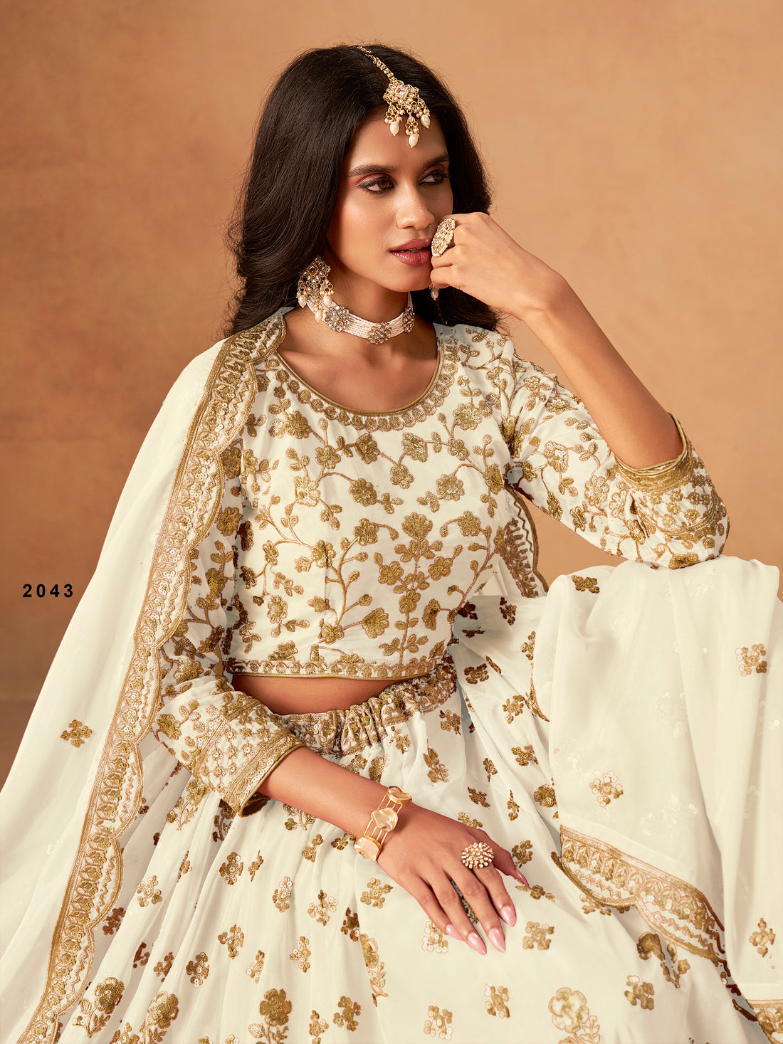 Elegant Embroidered Lehenga Choli with Dupatta – Wedding Reception & Festive Wear Outfit
