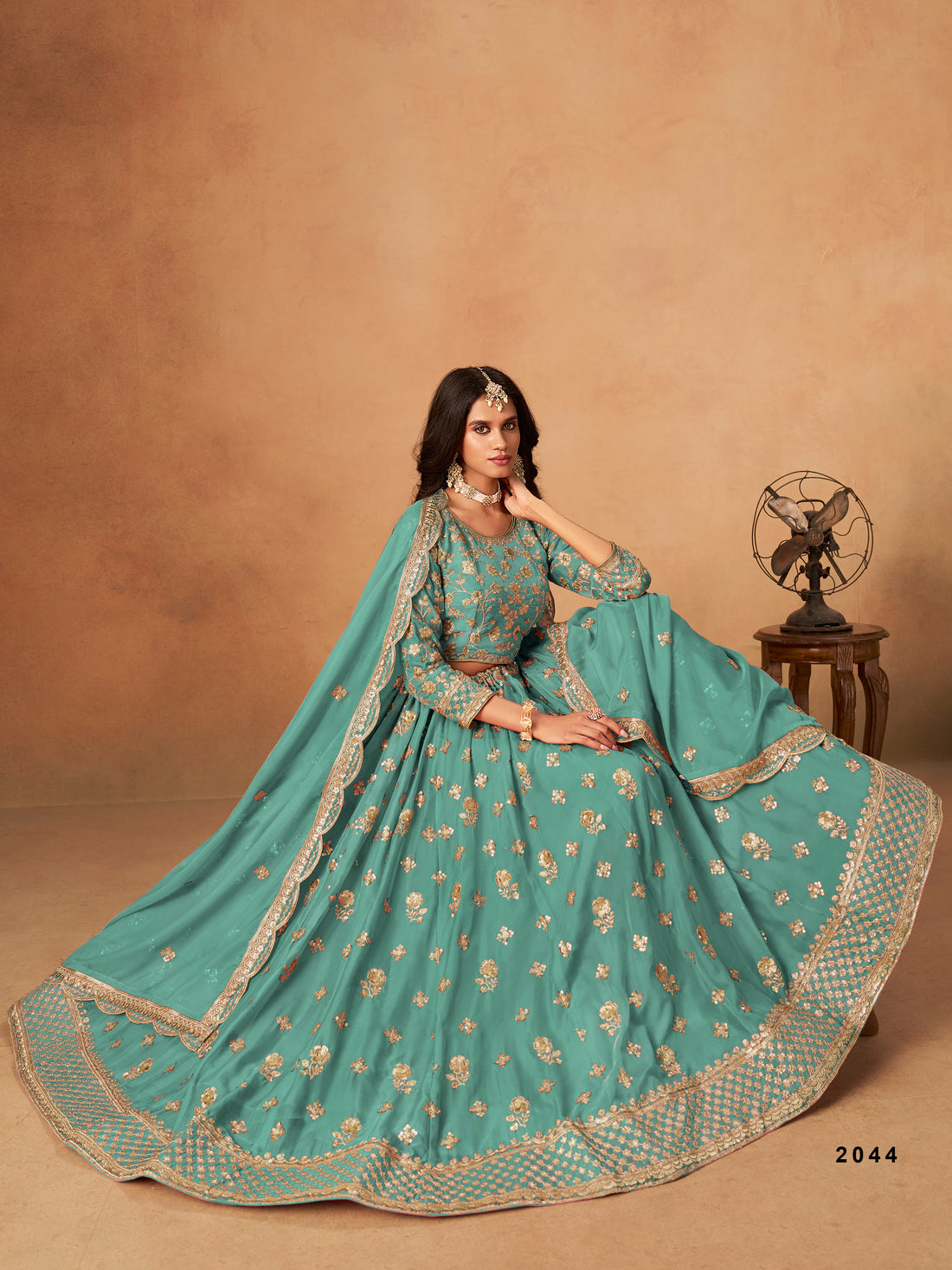 Elegant Embroidered Lehenga Choli with Dupatta – Wedding Reception & Festive Wear Outfit