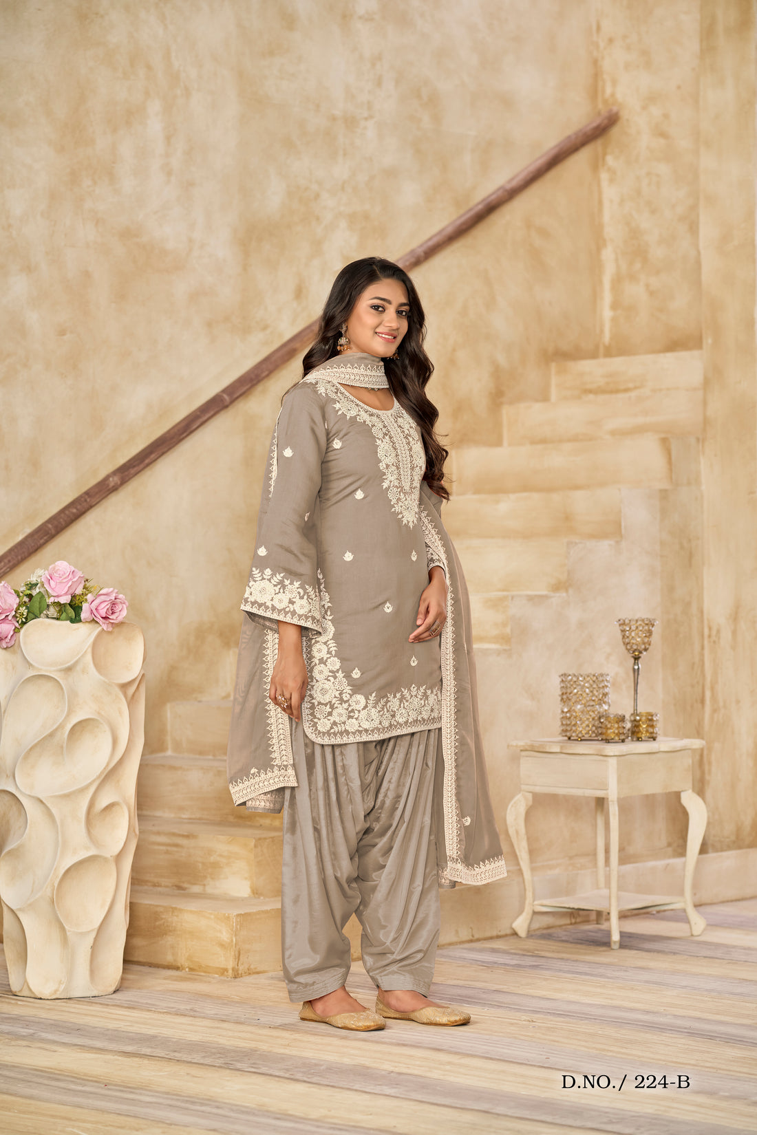 Trendy Punjabi Patiala Suit Bollywood Stylish Short Kurti & Flared Salwar