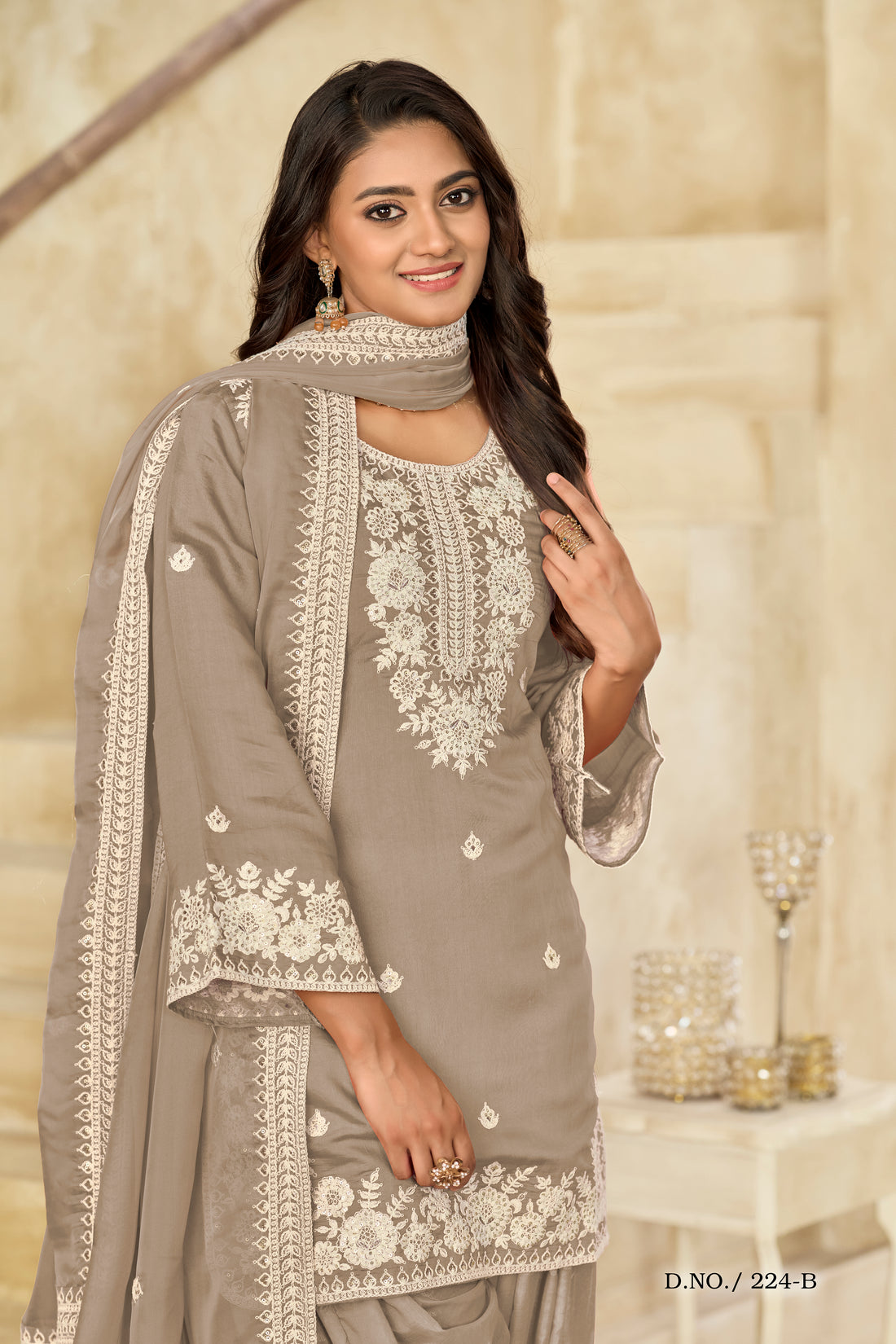 Trendy Punjabi Patiala Suit Bollywood Stylish Short Kurti & Flared Salwar