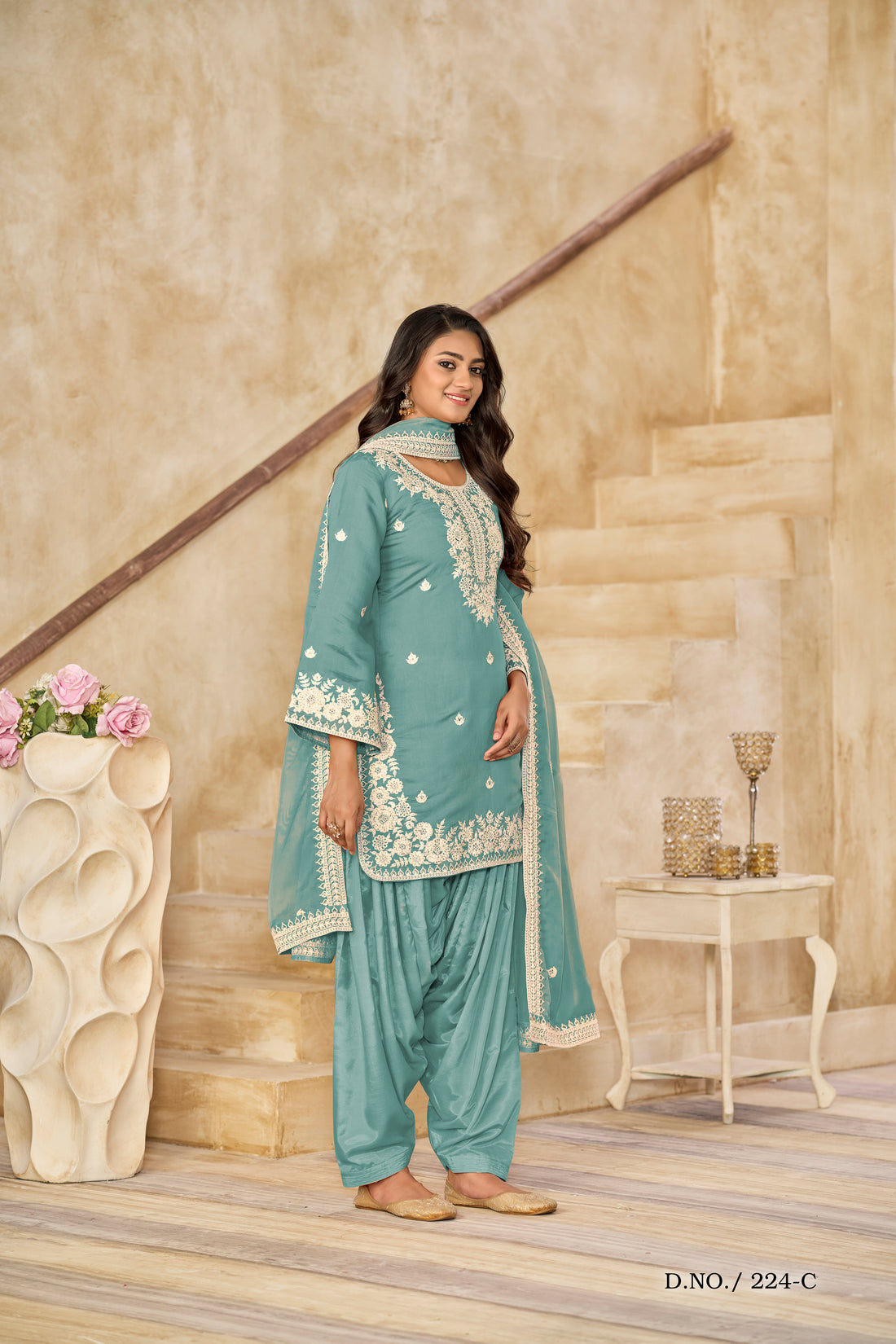 Trendy Punjabi Patiala Suit Bollywood Stylish Short Kurti & Flared Salwar
