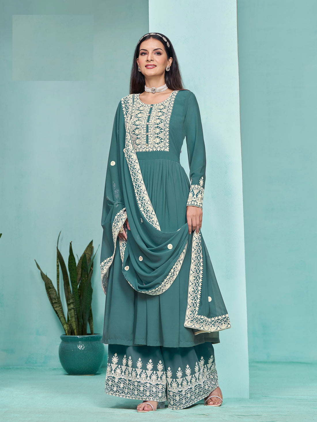 Women Fancy Georgette Long Sleeve Scoop Neck Wedding Party Wear Kurti Palazzo